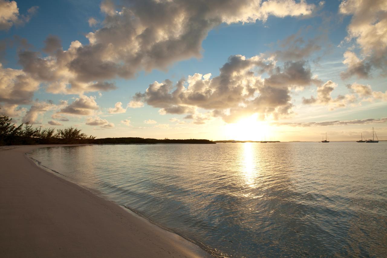 Kahari Resort, A Peace And Plenty Resort Property George Town Exterior foto
